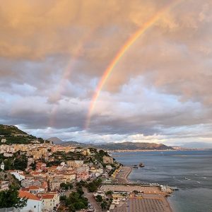 Regenboog over Vietri Sul Mare